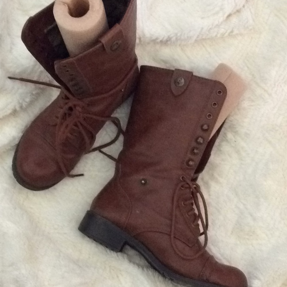 Cute Roll down Boot - Picture 2 of 7